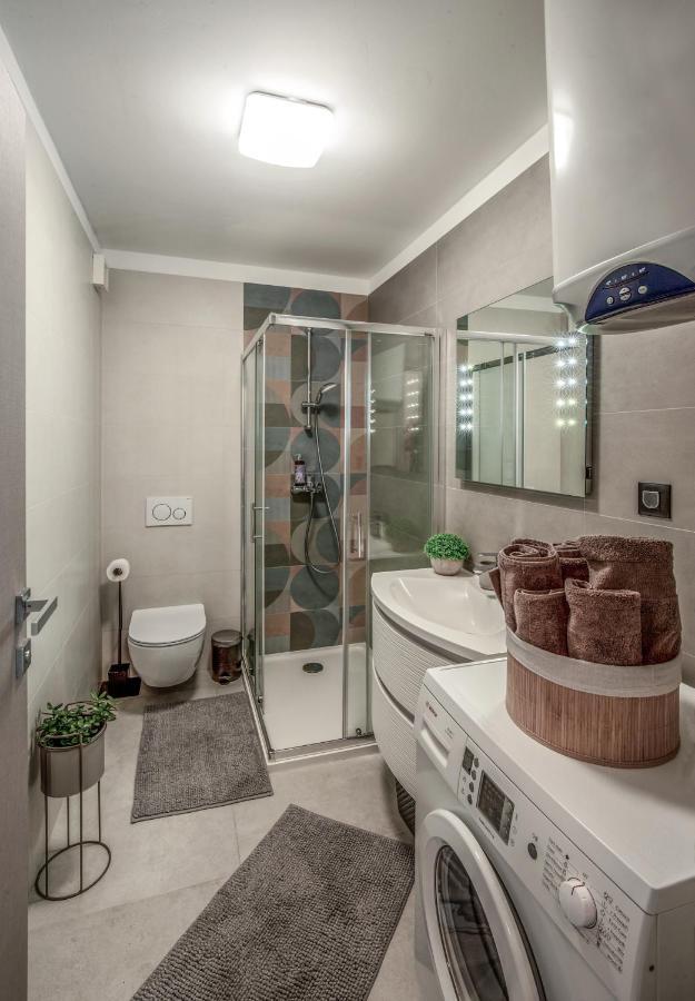 Rijeka Relax Apartment With Parking Екстериор снимка