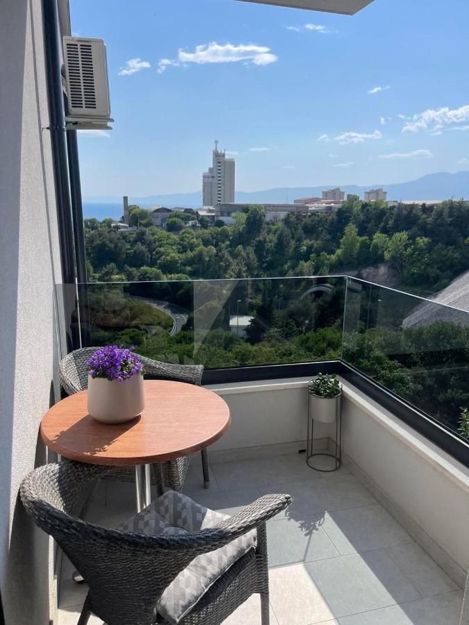 Rijeka Relax Apartment With Parking Екстериор снимка