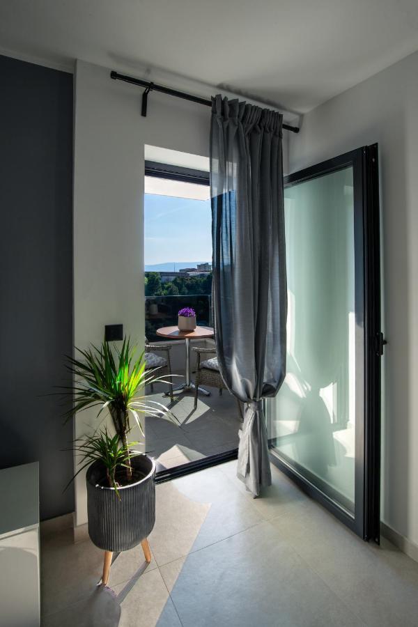 Rijeka Relax Apartment With Parking Екстериор снимка
